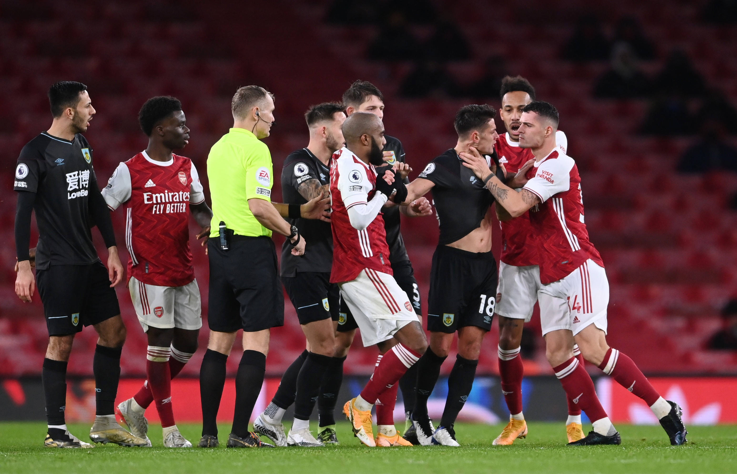 法和人员配 法和人员配